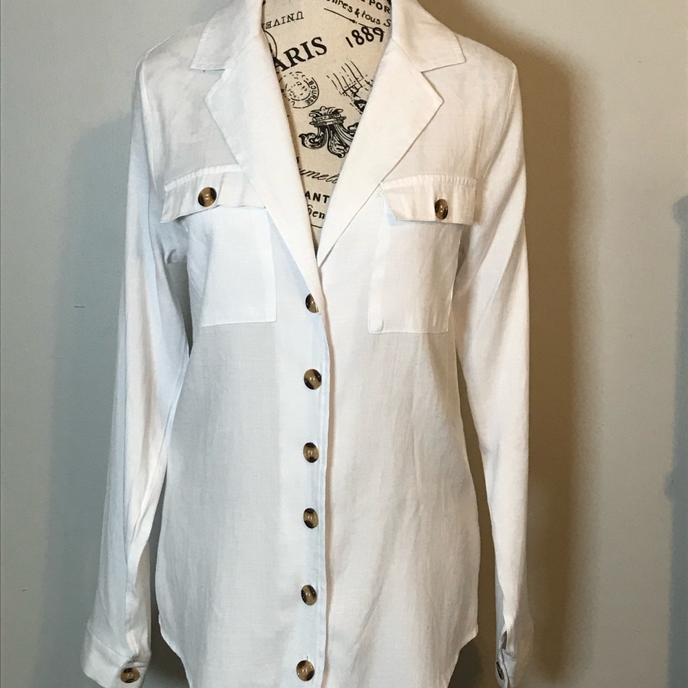 SPRING TIME LINEN LIKE TEXTURED BUTTON DOWN TOP w/ROLL TAB SLEEVES SZ. LG